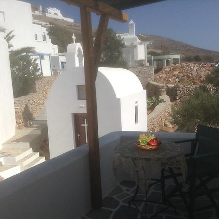 Irene Rooms Folegandros Island ภายนอก รูปภาพ